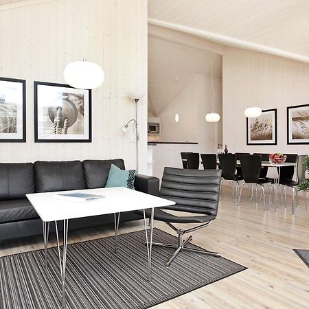 8 Person Holiday Home In Gro Enbrode Großenbrode Exteriör bild